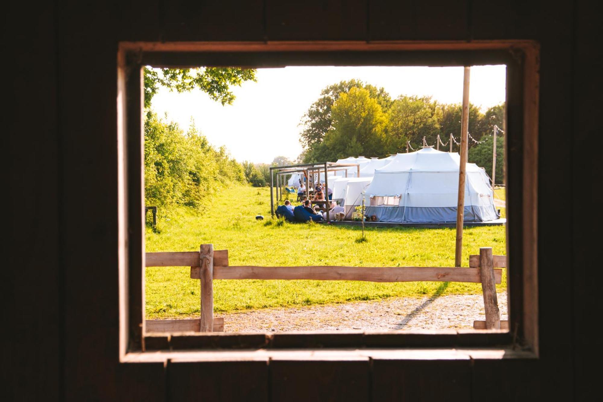 Domo Camp - Nature Glamping Hof Viehbrook Hotel Rendswuhren Exterior foto
