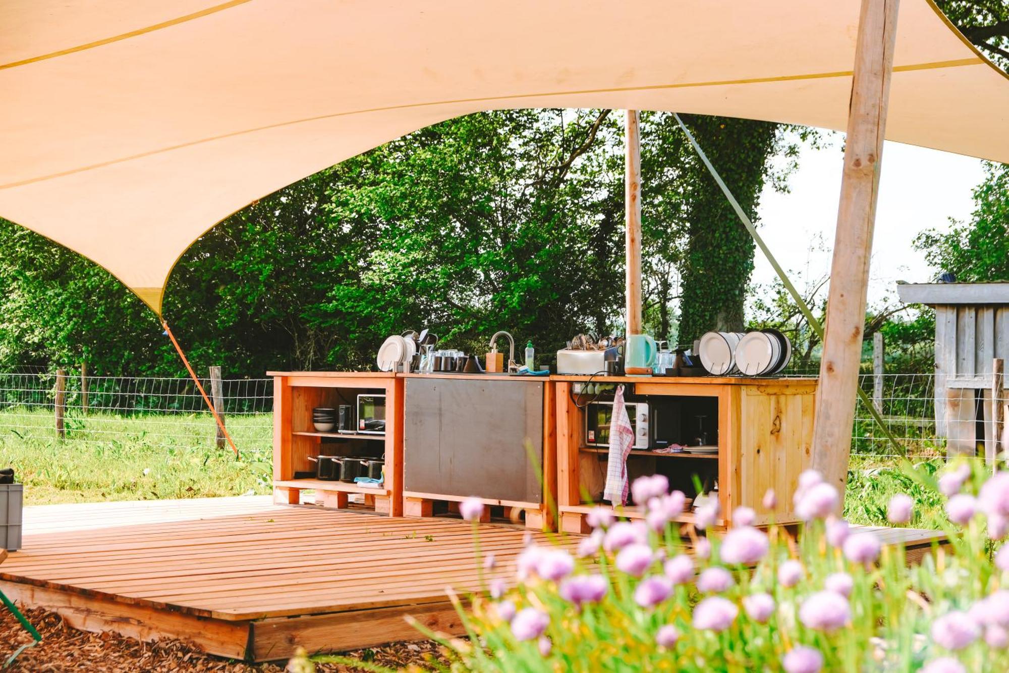 Domo Camp - Nature Glamping Hof Viehbrook Hotel Rendswuhren Exterior foto
